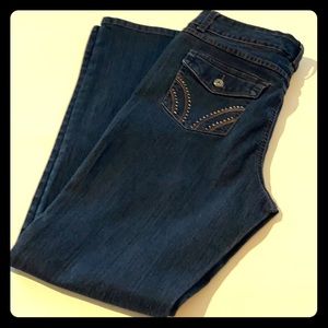 Bandolino woman’s bootcut jeans